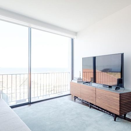 Boutique Rentals- Bliss By The Sea Apt- Ocean Views In Foz Beach OOporto Exteriör bild